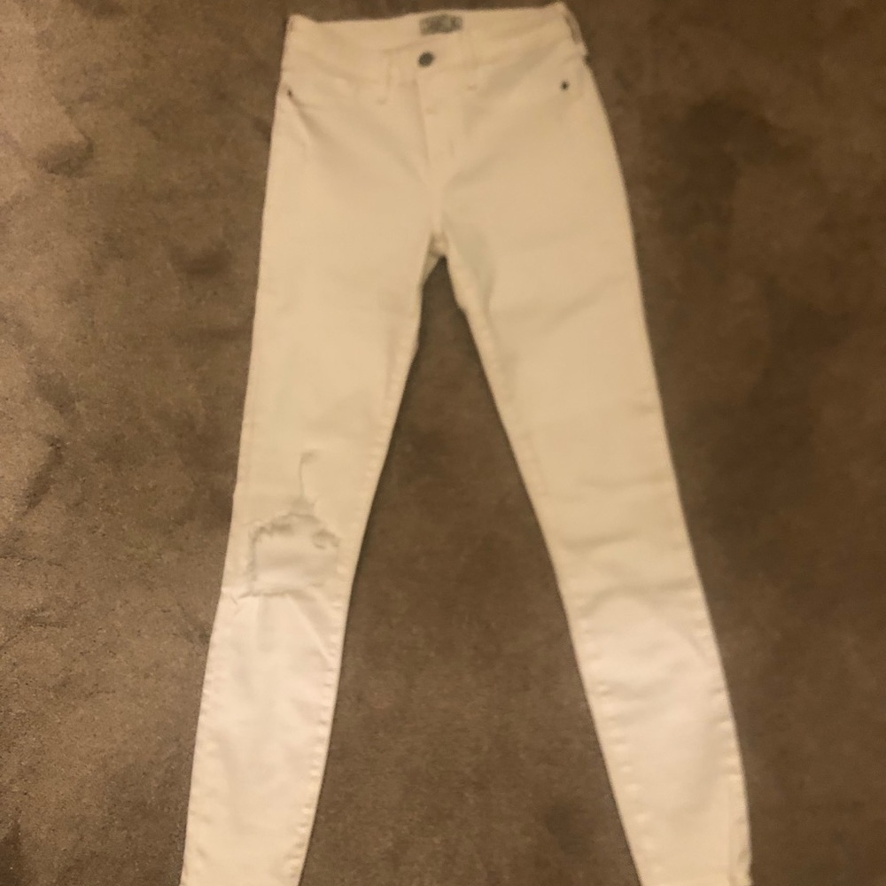 Abecrombie & Fitch White Jeans